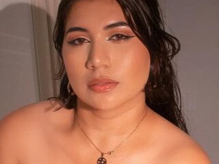 BBWCloe_
