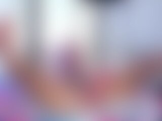 hot-couple2030